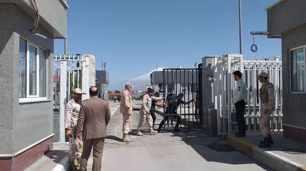مرز بازرگان بازگشایی شد