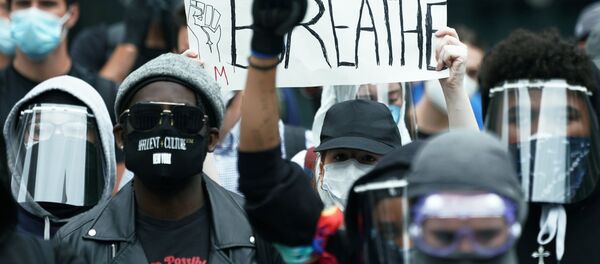 مراسم خاکسپاری جورج فلوید در هیوستون آمریکا + ویدئو مراسم خاکسپاری جورج فلوید در هیوستون آمریکا + ویدئو - اسپوتنیک ایران