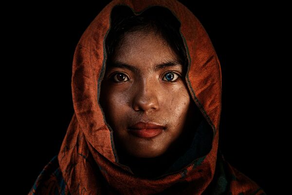 جایزه بین المللی عکاسی حمدان بن محمد بن راشد آل مکتوم (هیپا) به موضوع «آب» اختصاص دارد
یوسی میرزا، عکاس اندونزی - اسپوتنیک ایران  