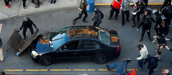 ترامپ: شهر سیاتل به تصرف تروریست های داخلی در آمده است - اسپوتنیک ایران  