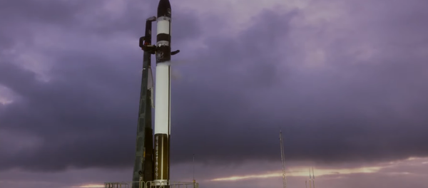 پرتاب موشک حامل ماهواره های جاسوسی امریکا به مدار زمین پرتاب موشک حامل ماهواره های جاسوسی امریکا به مدار زمین - اسپوتنیک ایران