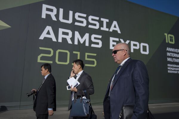 شرکت کنندگان دهمین نمایشگاه  بین المللی Russia Arms EXPO 2015 - اسپوتنیک ایران  