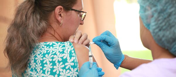 آیا تزریق واکسن آنفلوآنزا در دوره شیوع کرونا لازم است؟ - اسپوتنیک ایران  