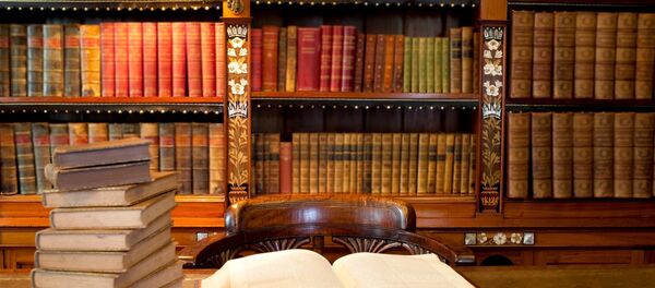 حاکم دبی مسابقه کتابخوانی به زبان عربی با سه میلیون دلار جایزه برگزار می کند حاکم دبی مسابقه کتابخوانی به زبان عربی با سه میلیون دلار جایزه برگزار می کند - اسپوتنیک ایران