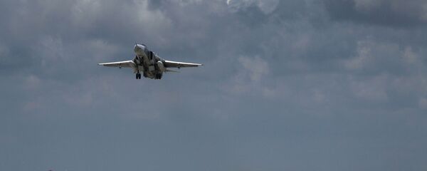 هواپیمای حامل پیکر خلبان سوخو – 24 از ترکیه به روسیه منتقل می شود هواپیمای حامل پیکر خلبان سوخو – 24 از ترکیه به روسیه منتقل می شود - اسپوتنیک ایران