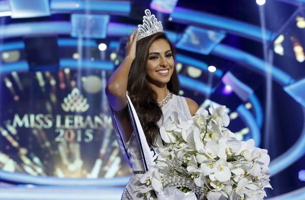 والری ابوشکرا، برنده مسابقه ملکه زیبایی لبنان در سال 2015 - اسپوتنیک ایران  