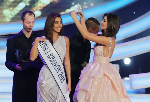 والری ابوشکرا، برنده مسابقه ملکه زیبایی لبنان در سال 2015 - اسپوتنیک ایران  