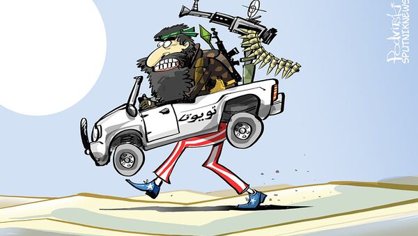 وانت های تویوتایی که به دست داعش افتاده ، توسط آمریکا و بریتانیا ارسال شده است - اسپوتنیک ایران  