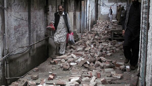 زلزله در افغانستان و پاکستان بیش از 360 کشته به جا گذاشته است - اسپوتنیک ایران  