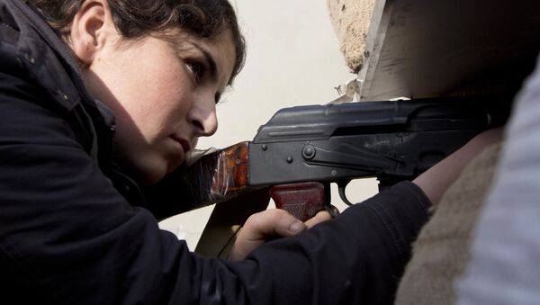 انگیزه ی دختران ترک برای جنگ در سوریه چیست؟ - اسپوتنیک ایران  