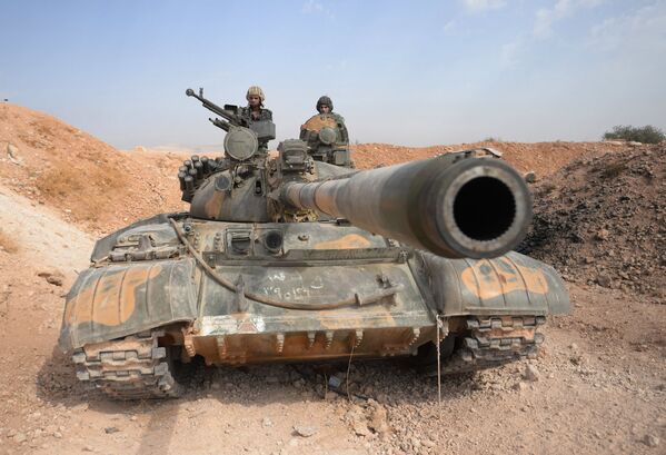 اکیپ تانک « ت-72-10»  در سوریه - اسپوتنیک ایران  