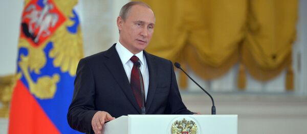 ولادیمیر پوتین: رسانههای روسیه در خارج از کشور برای مقابله با تبلیغات یاری می رسانند ولادیمیر پوتین: رسانههای روسیه در خارج از کشور برای مقابله با تبلیغات یاری می رسانند - اسپوتنیک ایران