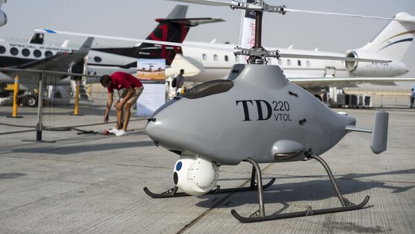 Беспилотный вертолет TD220 VTOL на международной авиационно-космической выставке Dubai Airshow-2015 - اسپوتنیک ایران  