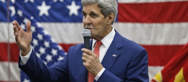 کری خطاب به ترامپ: برای آگاهی بیشتر درباره برجام کتاب مرا مطالعه کن کری خطاب به ترامپ: برای آگاهی بیشتر درباره برجام کتاب مرا مطالعه کن - اسپوتنیک ایران