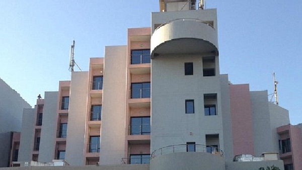 دو فرد مسلح 170 نفر را در هتلی در پایتخت مالی به گروگان گرفته اند - اسپوتنیک ایران  