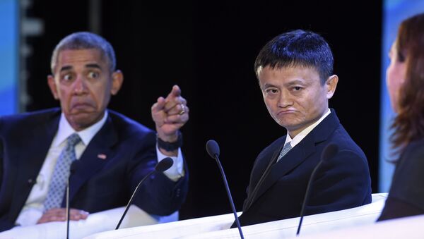 Президент США Барак Обама и китайский предприниматель, основатель компании Alibaba Group Ма Юнь на саммите АТЭС в Маниле - اسپوتنیک ایران  