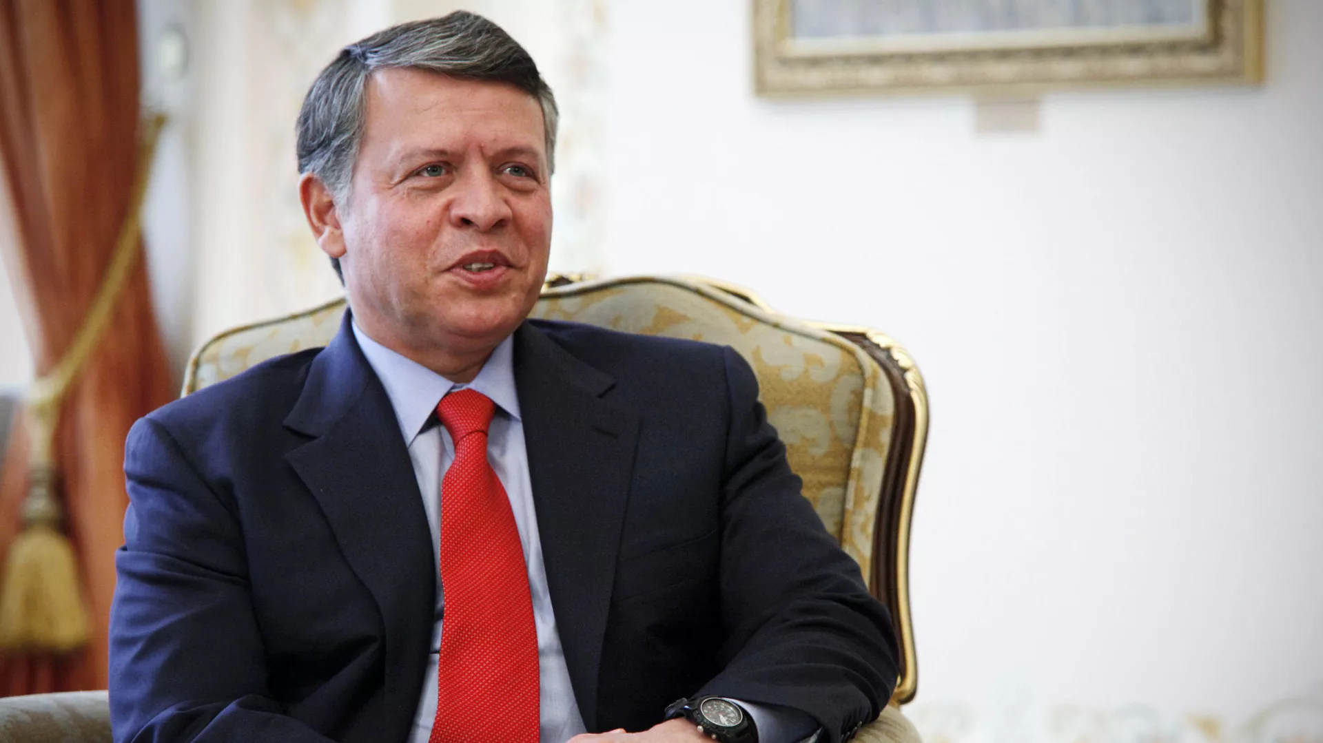 حضور پادشاه اردن به همراه ولیعهد سلب شده از پادشاهی