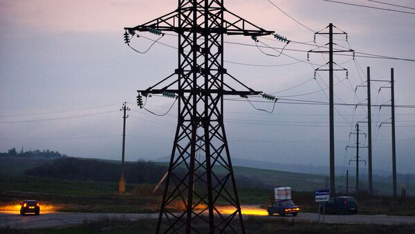 Обесточенные высоковольтные линии электропередачи в Симферополе - اسپوتنیک ایران  