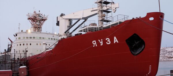 دیدارمتشنج کشتی نیروی دریایی روسیه و زیردریایی ترکیه - اسپوتنیک ایران  